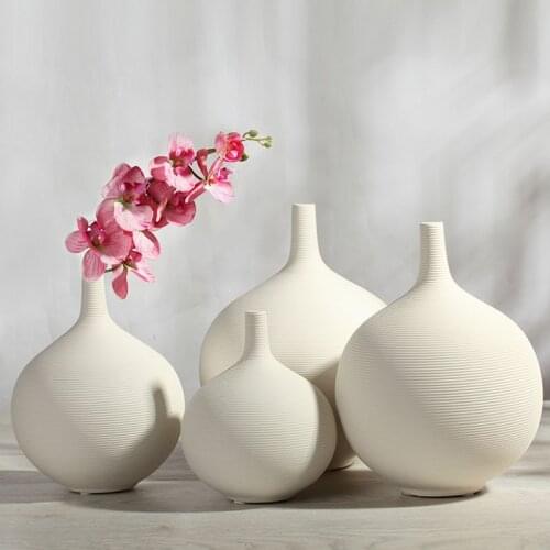 Nordic White Porcelain Flower Vase Artwork Home Decoration Furnishings Round Ceramic Vase Flower Arrangement Decoration Ornament