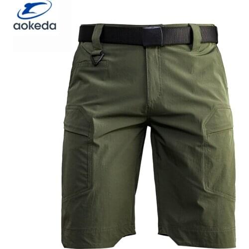 Mens Solid Color Mountaineering Shorts Quick-drying Multi-pocket Shorts Waterproof Outdoor Hiking Running Mountaineering Shorts