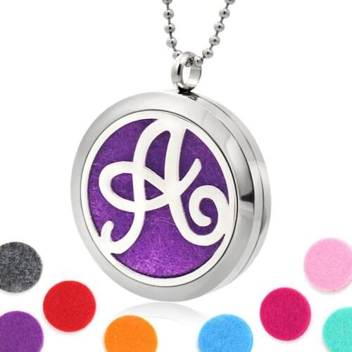 English Alphabet A-Z 30mm locket 316L Stainless Steel Perfume Aromatherapy essential oil Diffuser Locket 10felt pads no chain