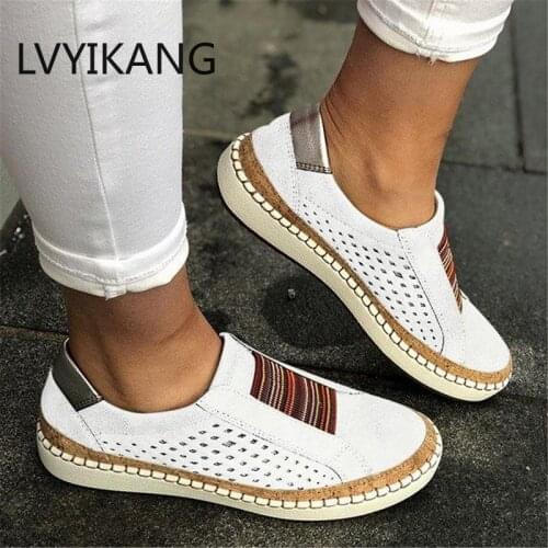 LVYIKANG Lace-up Shoes