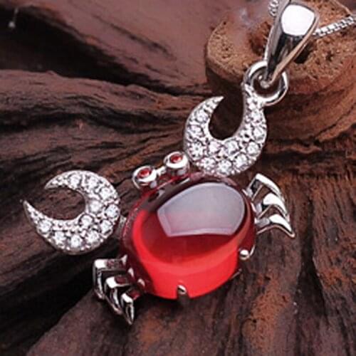 925 Sterling Silver Garnet Necklace Pendant crab Korean fashion accessories wholesale first clavicle