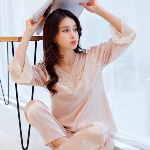 2021 New Pajamas Womens Ice Silk Thin Embroidered Long Sleeve Nightwear 2Pcs Suit Large Size Silk Leisure Home Wear Sleepwear