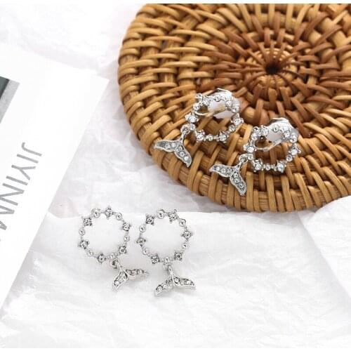 New Clip Earrings Without Piercing No Hole Ear Clip Dolphin Fishtail Circle Earrings for Women Fashion Crystal Earrings Jewelry