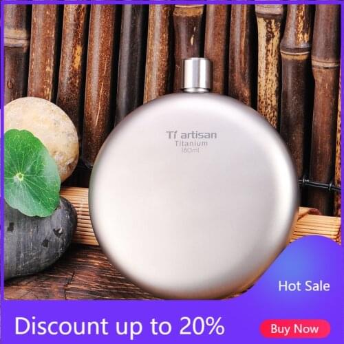 Titanium craftsman outdoor pure titanium metal flat round wine pot portable wine bottle