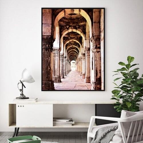 Moroccan Portal Wooden Door Vintage Poster Decoration Wall Art Canvas Painting Posters and Prints Wall Pictures for Living Room