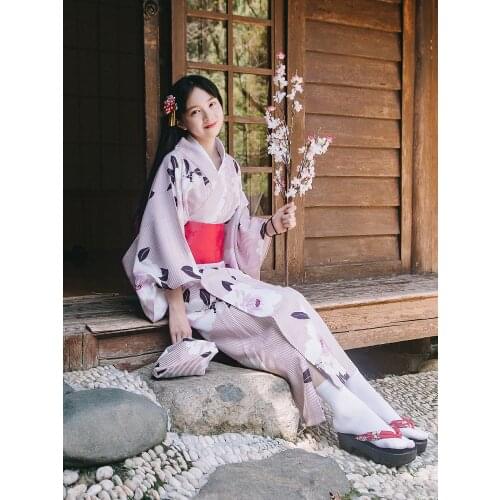 Womens Yukata Traditional Japan Kimono Robe Photography Dress Cosplay Costume purple Color flower Prints Vintage Clothing