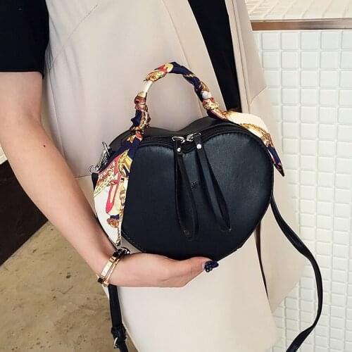 2020 female bag high-end personality peach heart small bag new fashion trend silk scarf handbag shoulder messenger bag lady bag