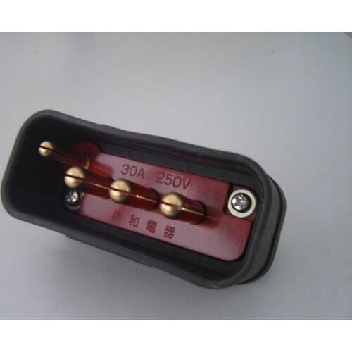 JAPAN NICHIYU 37010-10890 30A 250V MALE AC BATTERY CHARGER PLUG FORKLIFT CONNECTOR TOYOTAA NICHIYU TCM KOMATSU SHINKO SUMITOMO