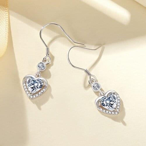 Hiyong 925 Sterling Silver Earring Woman Heart Earring Jewelry High Quality Blue White Crystal Zircon Hot Selling Earring Gifts