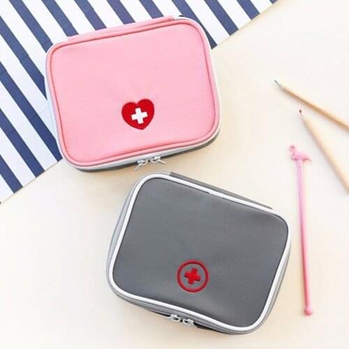 Cute Mini Portable Medicine Bag First Aid Kit Medical Emergency Kits Organizer Outdoor Household Pill Bag 13*10*4cm