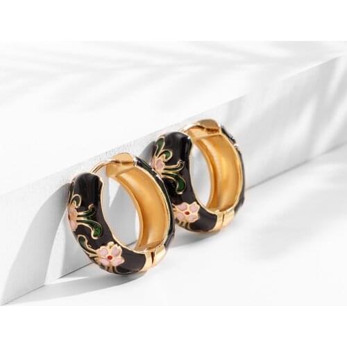 Retro Floral Hoop Earrings For Women Teens Girls Personalized Classic Elegant Style Dripping Oil Earrings Fashion Jewelry Gifts