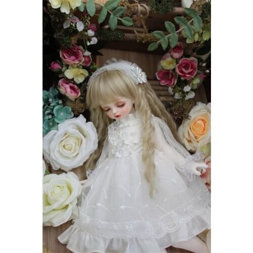 BJD Doll Dress Fits to 1/3 1/4 1/6 Blythes Size White Princess Gauze Skirt with Minimal Style Doll Accessors (Skirt + Tiara)