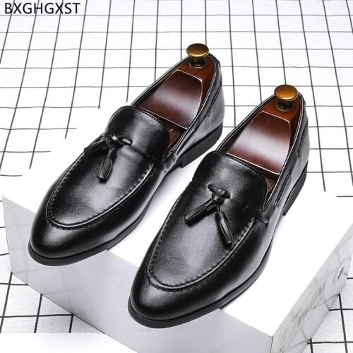 Black Mens Dress Shoes Loafers Leather Shoes Men Formal Tassel Wedding Shoes for Men 2021 Chaussure De Homme Zapatos De Hombre