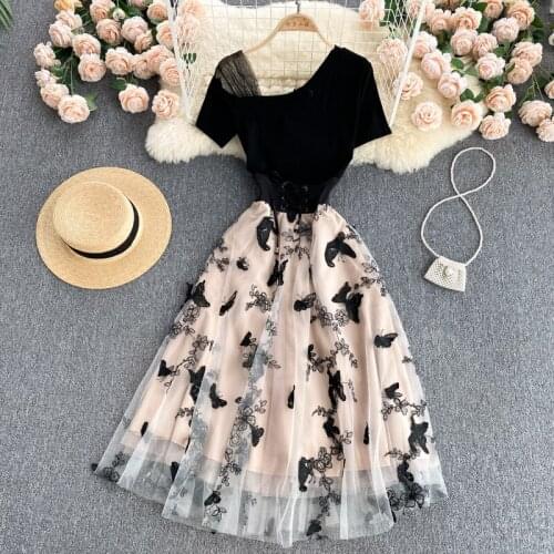 Luxury Europe Style Summer Women Dress Short Sleeves Black Patchwork Mesh Embroidery A Line Midi Dresses Ladies Party Vestido