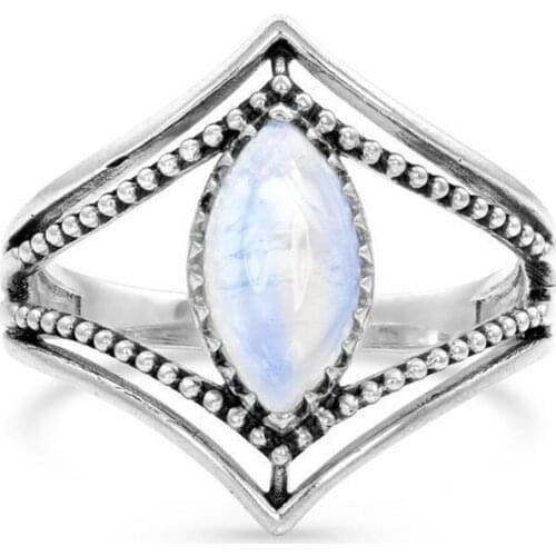 Classic Fashion Jewelry Retro Charm Rings Femme Natural Moonstone Personaliy Rings for Water Droplets Women Ring