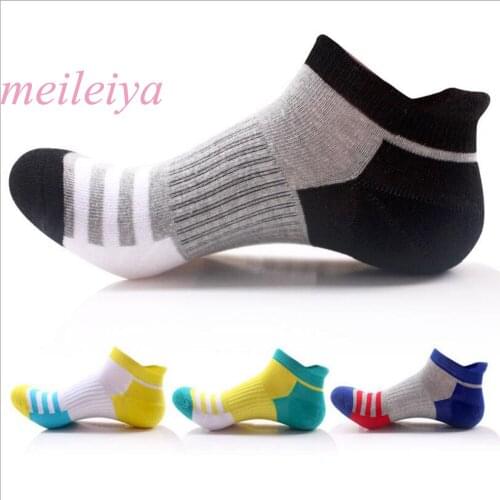MEI LEI YA 5 Pairs/ Bag Hot Spring And Summer New Mens Socks Cotton Striped Boat Socks Tide Mens Fashion Casual Socks