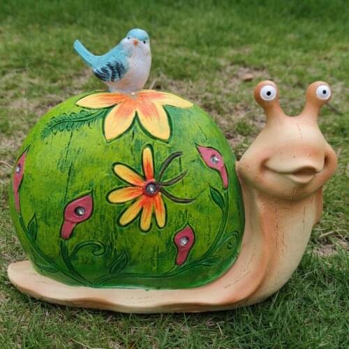 Garden Statue Snail Figurine Solar Powered Resin Animal Sculpture Indoor Outdoor Winter Decorations Glowing Statue Ornaments Hot