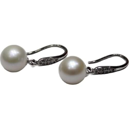 Round beautiful white freshwater pearl earrings with silver ear hooks 10-10.5mm