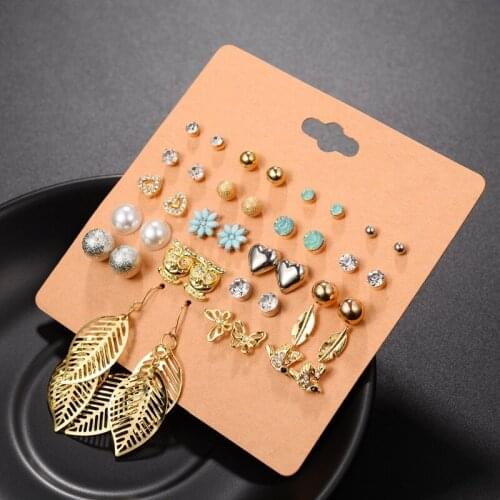 20 pair/set and 9 pair/set Women Pearl Animal Crystal Heart Stud Earrings Women Piercing Simulated Earring Fashion Jewelry W3