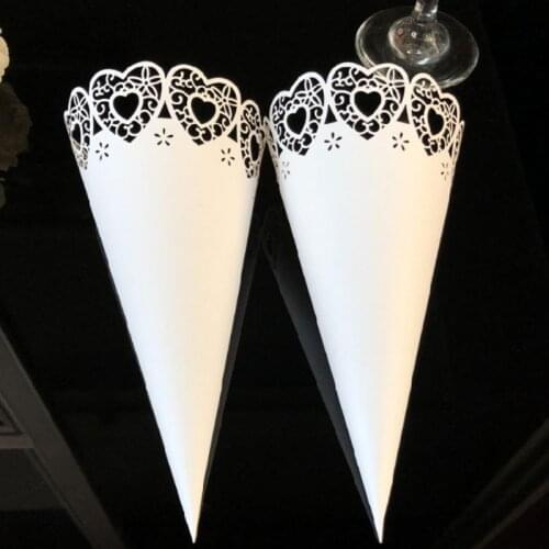 50pcs Laser Cut Love Heart Lace Laying Candy Wedding Party Favors Confetti Cones Paper Cone Decoration Supplies Gift #710