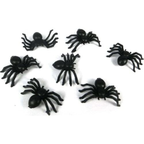 20pcs Halloween Mini Plastic Black Luminous Spider Prank Joking Birthday Toys DIY Decorative Spiders 2cm Spider Party Props