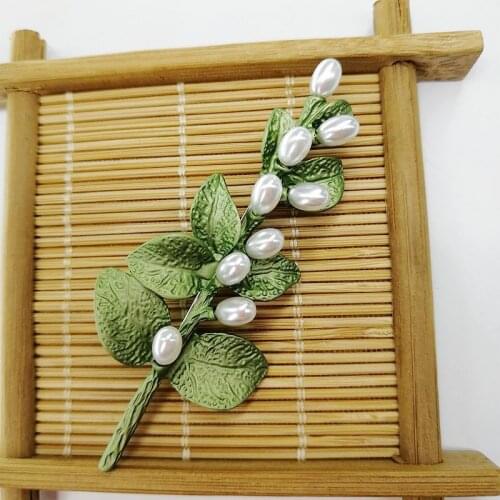 New 5pcs/lot Bramble eucalyptus leaf imitation non - porous pearl green baking paint Pin Decoration Buckle Pins For Women Gift