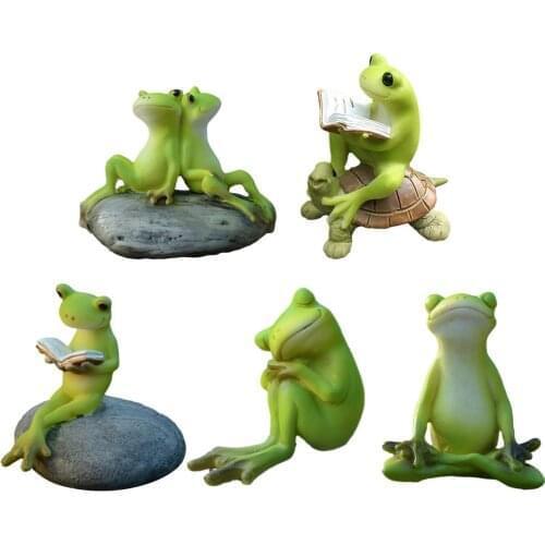 Resin Funny Reading Frog Statue Innovative Garden Micro Landscape Frog Sculptures Cute Animal Decoration For Potted Plant Flower
