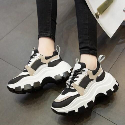 2021 Womens Chunky Sneakers Thick Bottom Platform Vulcanize Shoes Fashion Breathable Casual Running Shoe for Woman Female