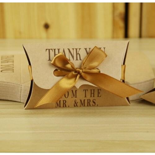 Creative European pillow candy box packing Wedding Party Favour Gift Candy Boxes With Ribbon Paper Gift Box Bags Supply