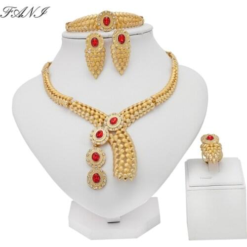 Fani nigerian wedding woman accessories jewelry set Wholesale fashion african beads jewelry set dubai gold color jewelry set