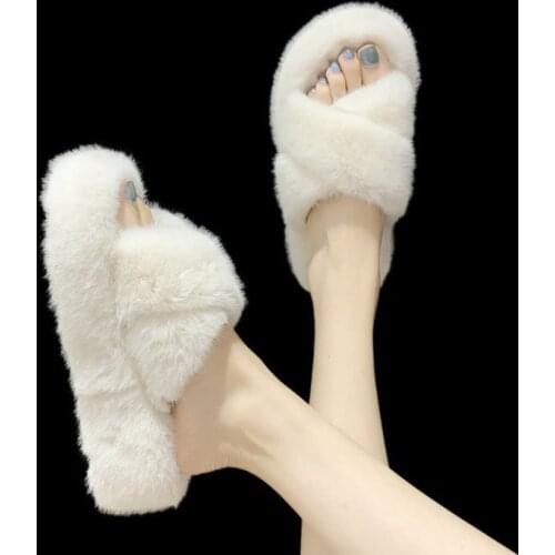 Furry Womens slippers Outdoor Plush Fur Women Slippers Sandals with Rubber Soles Non-slip Indoor Slippers Zapatillas De Mujer