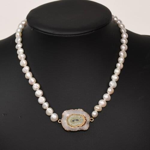 Vintage Rock Stone Pendant Necklace Real Freshwater Pearl One Layer Jewelry High Quality High Light Pearl Necklace for Women