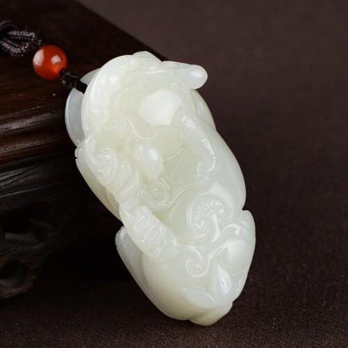 Natural hetian jade handcarved brave troops pendant simple retro pendant temperament jewellery fashion for women men