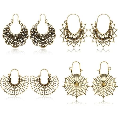 2019 New Simple Spider Web Semicircular Pattern C-word Carved Drop Earrings For Women Vintage Hollow Out Earrings Jewelry