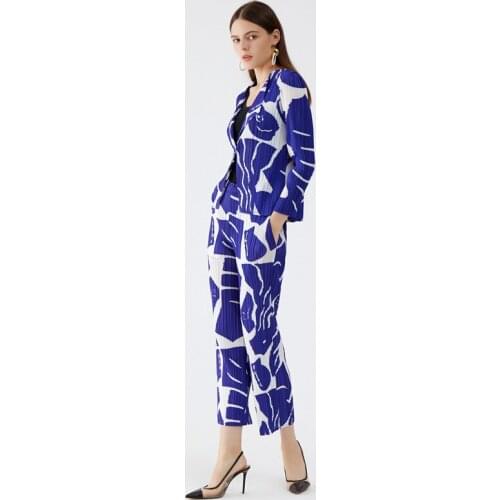 WSNG Women's Trouser Suits In A Cage