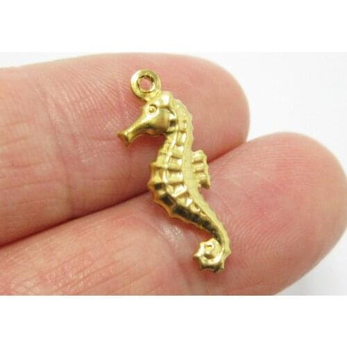 Brass earrings charm Brass sea horse Earrings findings 21x7.7x3mm Raw brass sea pendant -12pcs R1350