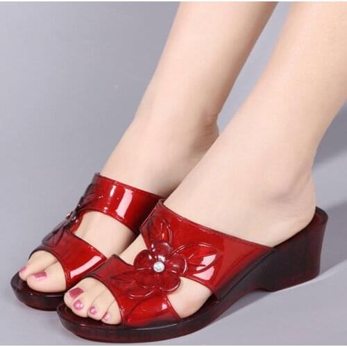 2020 Summer New Ladies Crystal Slippers In High Heel Wear Transparent Plastic Non-slip Wedge Sandals And Slippers Women Klapki