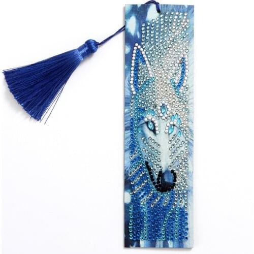 5D Diamond Painting Exquisite Leather Bookmarks Tassel Bookmarks Special Shaped Wolf Diamond Embroidery Craft Decoration