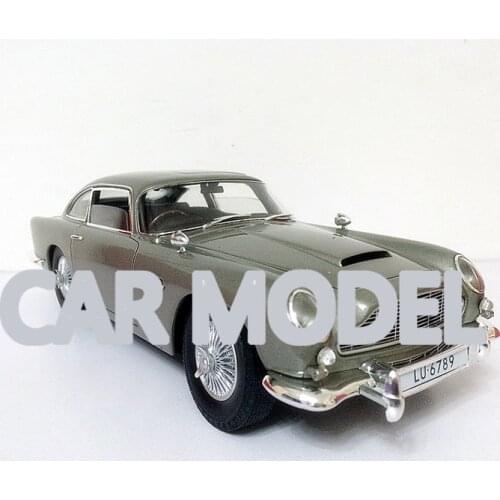 1:18 scale Alloy Toy Vehicles Hot Wheels 007 Aston Martin DB5 Car Model Of Childrens Toy Cars Original Authorized Kids Toys
