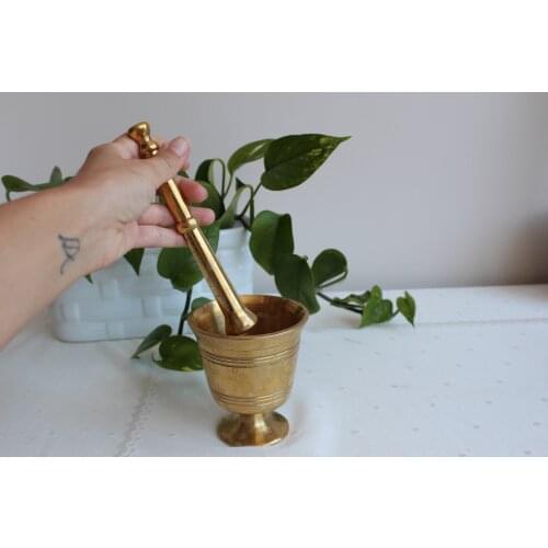 Handmade Brass Spice Crusher Resin Bowl Mortar Pestle Spice Pepper Crusher Herbs Grinder Garlic Mixing Press Bowl Kitchen Tools