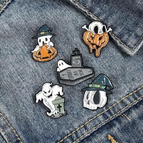 Pins Metal Halloween Ghost Skull Pumpkin Brooch for Coat Enamel Pin Womens Brooches Badges on Backpack Gifts for the New Year