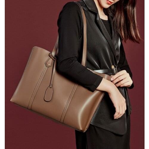 2020 Winter Elegant Should Bags for Woman Fashion Solid Tote Bag Soft Large Capacity Girls Handbags Shopping Bags
