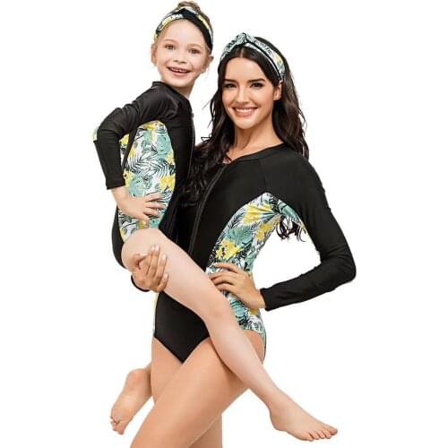 Family Matching Outfits Mommy and Me Clothes Rush Guard Swimming Bodysuit Fashion Long Sleeve Swimsuits Mother Daughter Swimwear