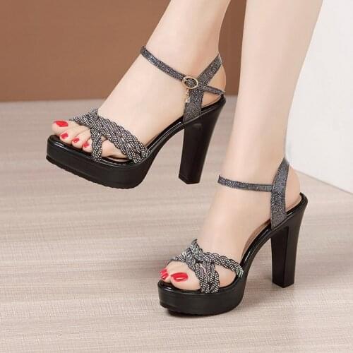 Plus Size 32-43 Peep Toe Bling Rhinestone Wedding Shoes Summer Platform Sandals 2021 Fashion High heels Sandals Ladies Moedel