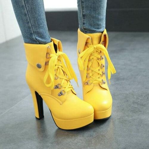 2020 Platform Square High Heel Women Ankle Boots Fashion Cross Tied Women Short Boots Autumn Winter Lace Up Women Booties