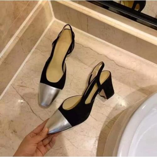 L Imited Fog Women's Sandals