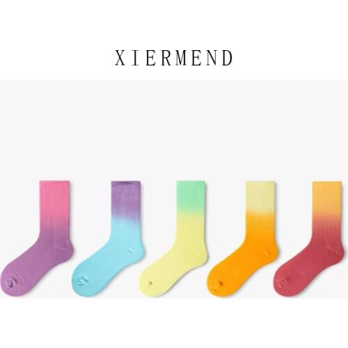 10 pieces = 5 paris New spot tide socks hanging dyeing tube socks in the gradient socks lovers hip-hop socks for men and women