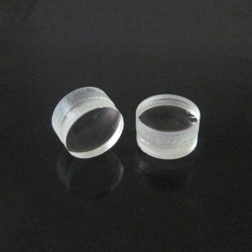 GCO-5 Laser Focus Lens, Purpose: Semiconductor laser light focus , Focal length: 9.8mm, Lens Size: 5X3.4mm, Glass