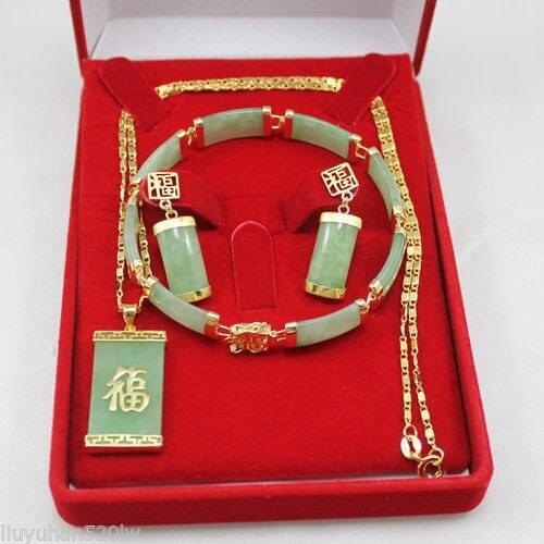Lucky green jade bracelet Necklace pendant earring set