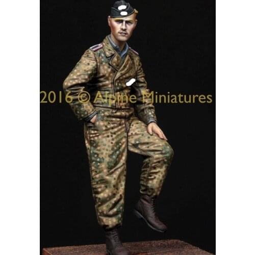 1/35, Tiger Crew 44/45, 2 headers, Resin Model Soldier GK, World War II military theme, Unassembled and unpainted kit